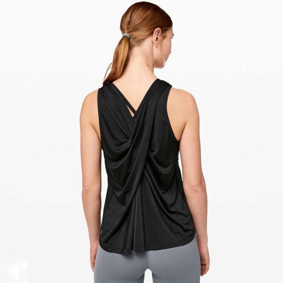 Lululemon Soul Stride Tank Woman’s Size 6 Black Twist Back Mesh Breathable - Picture 4 of 7